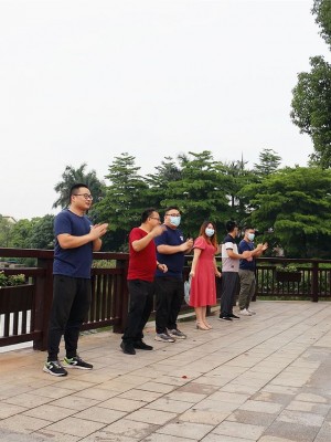 疫情期間如何強身健體、增強抵抗力？專家為你支招。不！澳鐳為你支招！